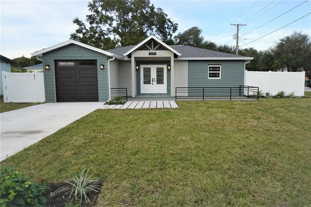 3601 W Pearl Avenue Tampa FL 33611