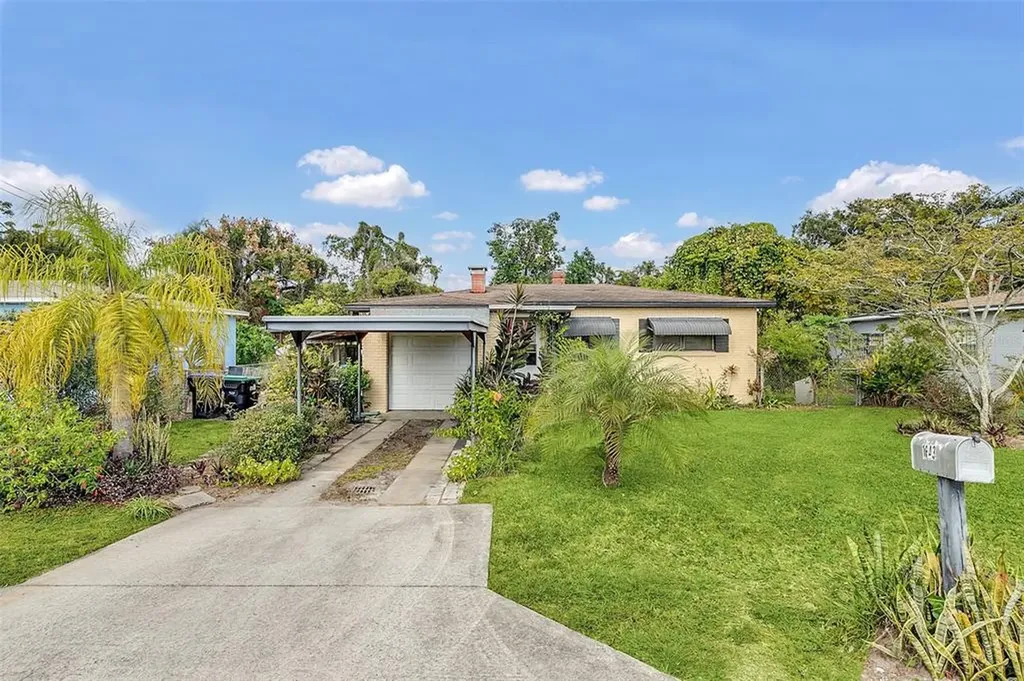 1643 Indiana Street Orlando FL 32805