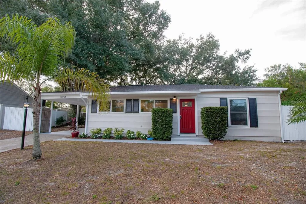 10906 N 61st Street Temple Terrace FL 33617