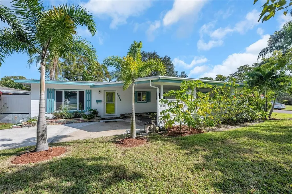 6901 18th Street N St Petersburg FL 33702