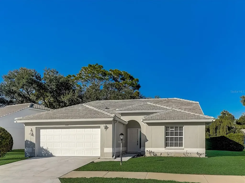 4457 Del Sol Boulevard S Sarasota FL 34243