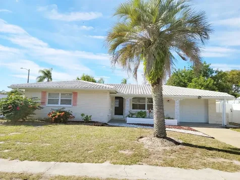 1829 Harpoon Drive Holiday FL 34690