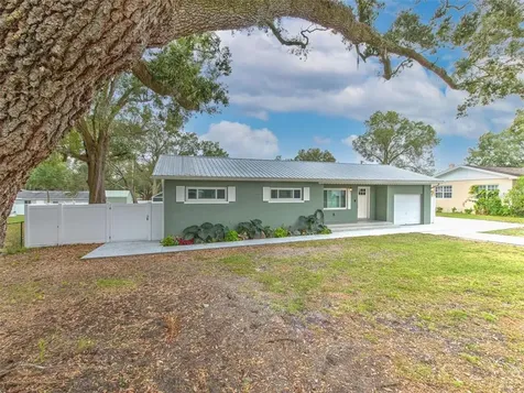 823 Eddy Street Lakeland FL 33803