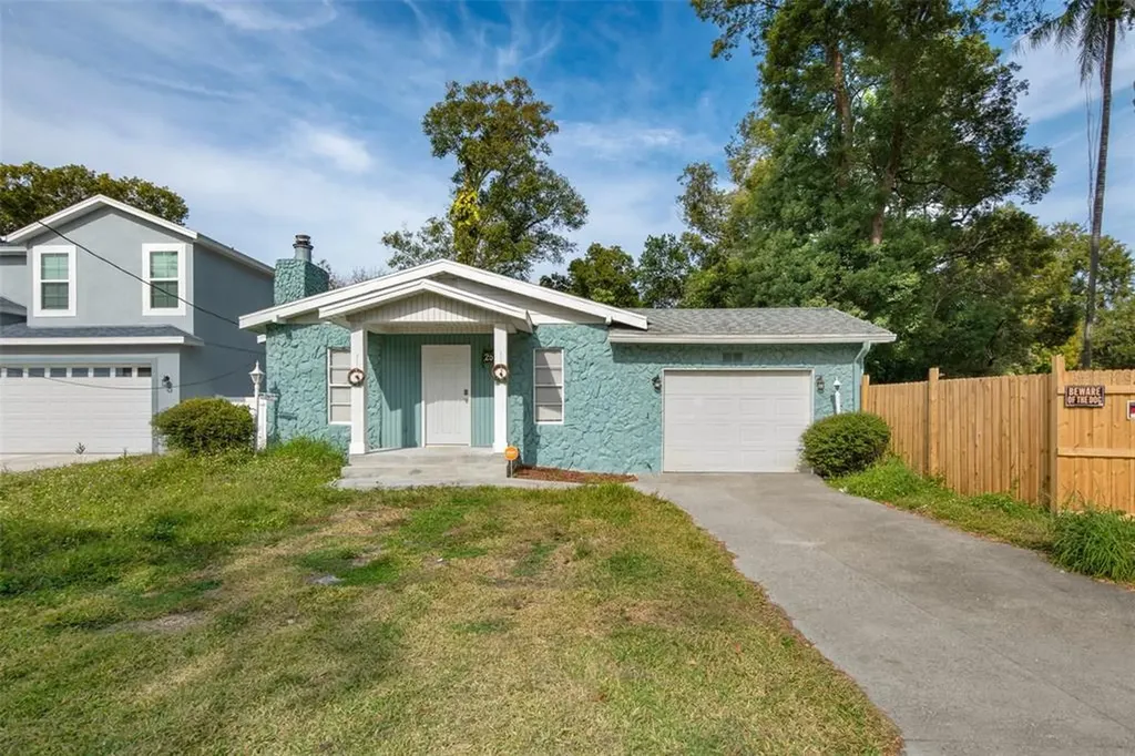 2515 W Hiawatha Street Tampa FL 33614