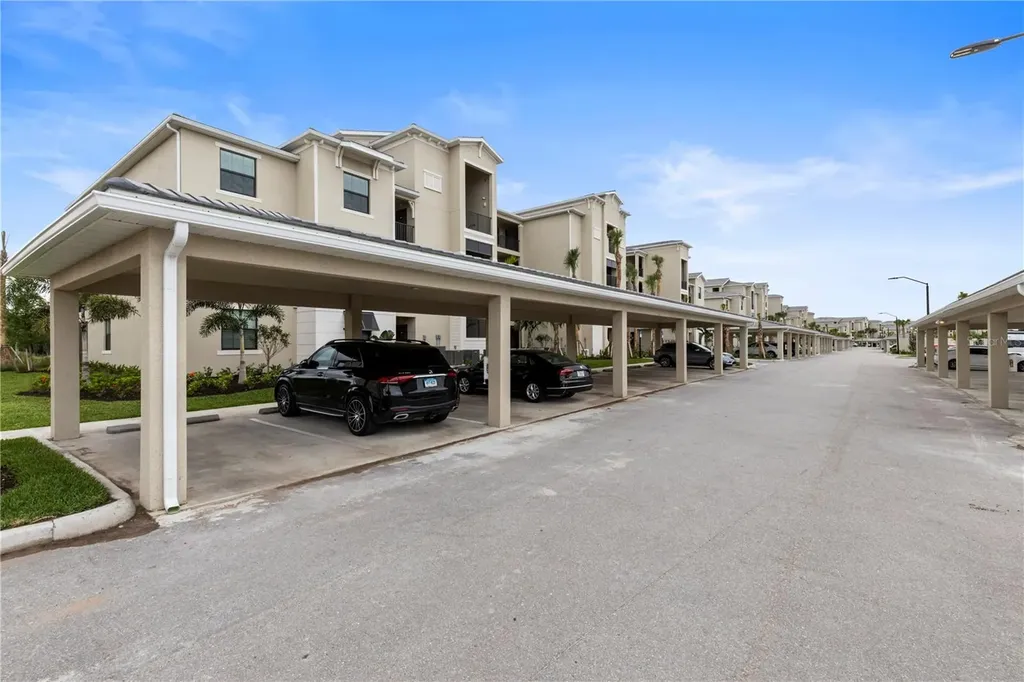 18008 Gawthrop Drive Lakewood Ranch FL 34211