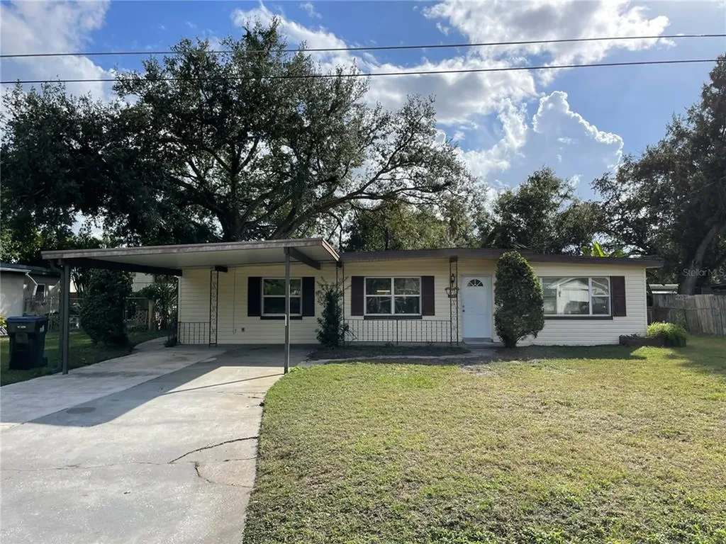 1502 Mary Jean Avenue Orlando FL 32809