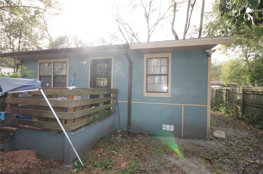 820 NE 19th Street Gainesville FL 32641
