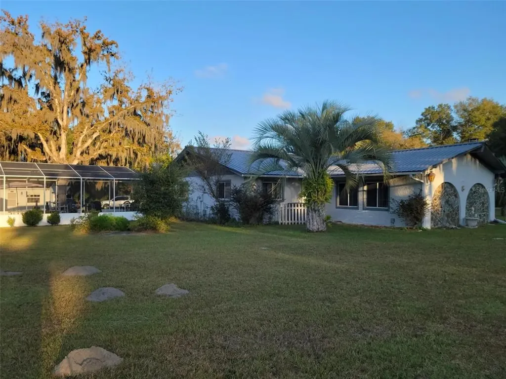 10649 N Rousseau Drive Dunnellon FL 34433