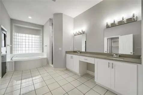 1124 Mission Ridge Court Orlando FL 32835
