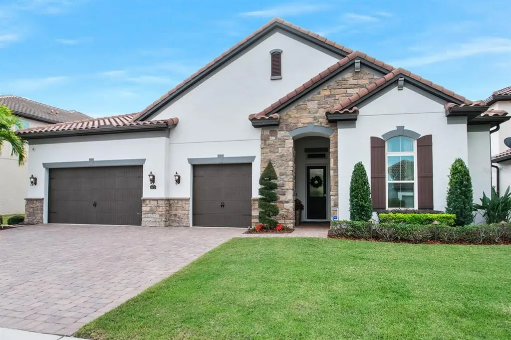 8470 Chilton Drive Orlando FL 32836