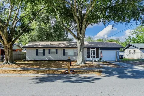 226 Palm Avenue Auburndale FL 33823