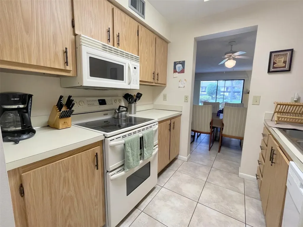 4648 Longwater Chase Sarasota FL 34235