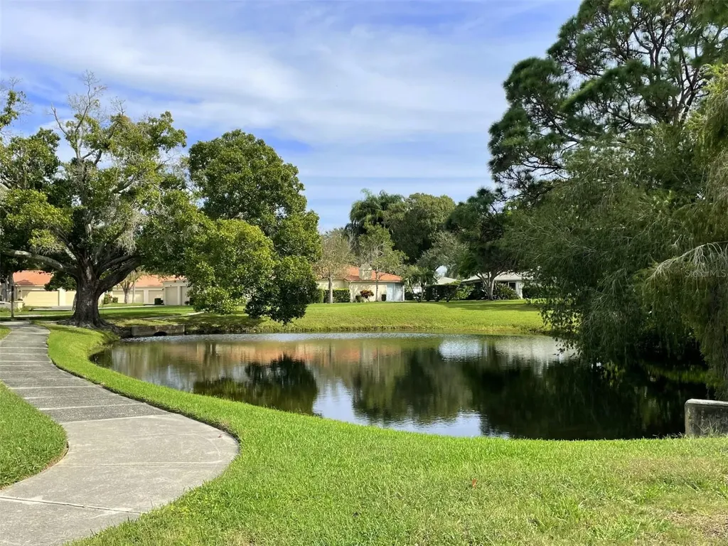 4648 Longwater Chase Sarasota FL 34235