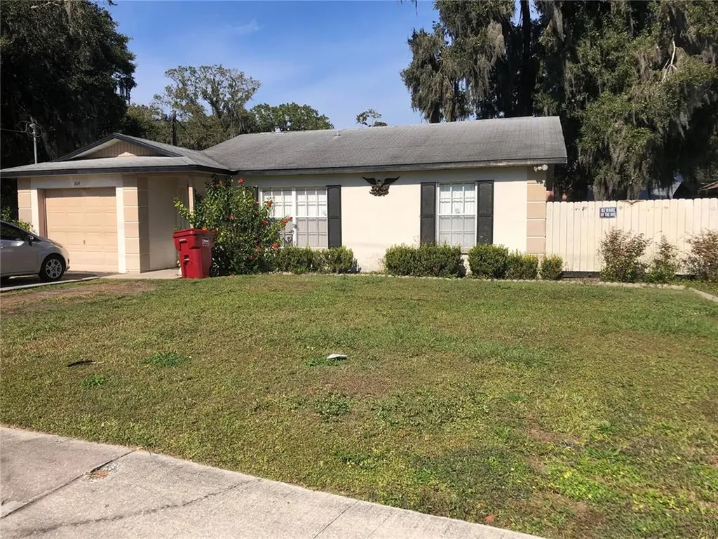304 W Grant Street Plant City FL 33563