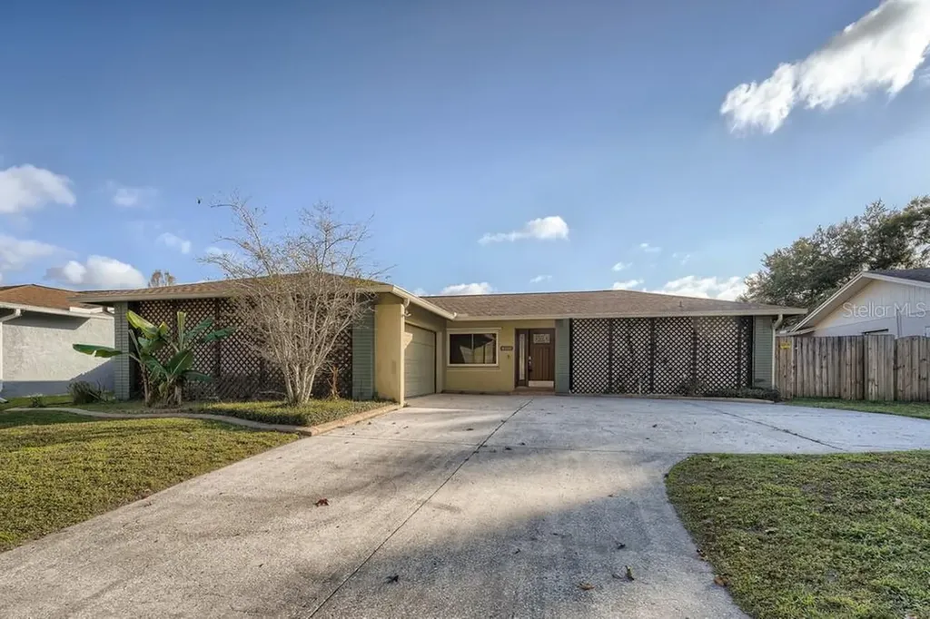 4010 Boatman Avenue Tampa FL 33624