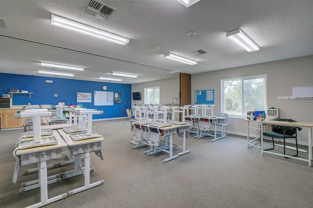 6001 Deltona Boulevard Spring Hill FL 34606