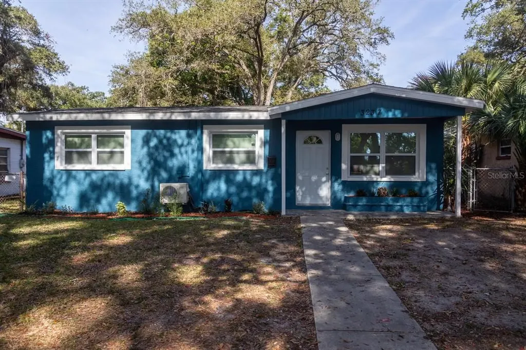 3237 19th Avenue S St Petersburg FL 33712