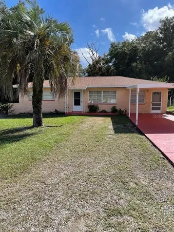 19690 SW Rainbow Lakes Boulevard Dunnellon FL 34431
