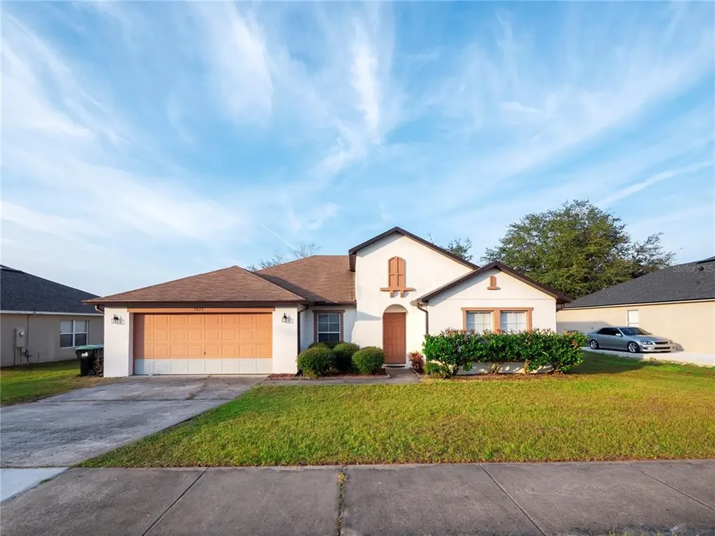 7827 Falabella Court Orlando FL 32818