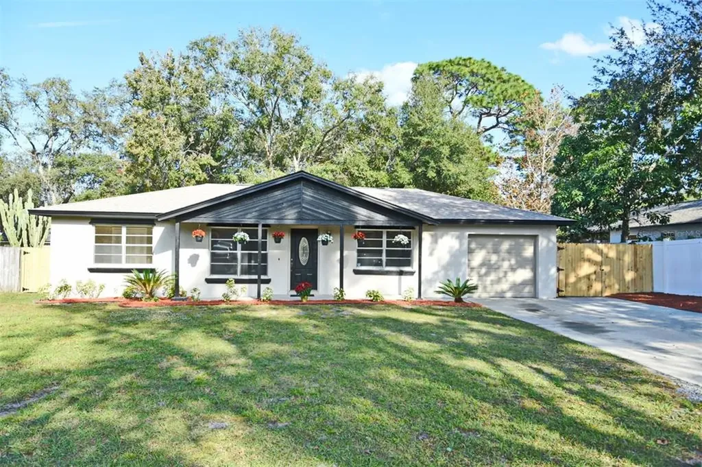 102 Ventura Drive Sanford FL 32773