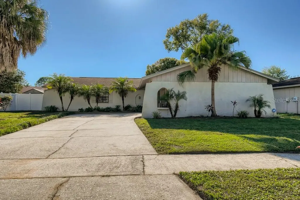 4412 Ranchwood Lane Tampa FL 33624