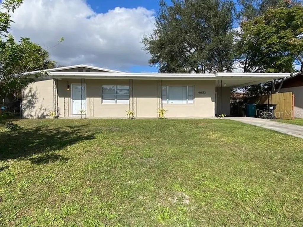 4653 Elmira Place Orlando FL 32811
