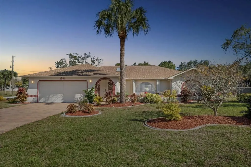 1352 Mcneal Road Spring Hill FL 34608