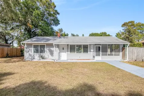 6521 Dartmouth Avenue N St Petersburg FL 33710