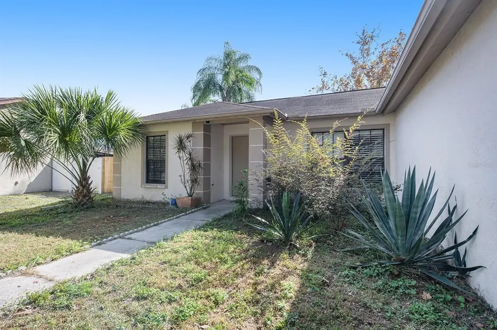 6711 Leeward Isle Way Tampa FL 33615