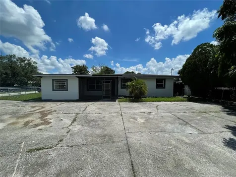1615 5th Street SE Winter Haven FL 33880