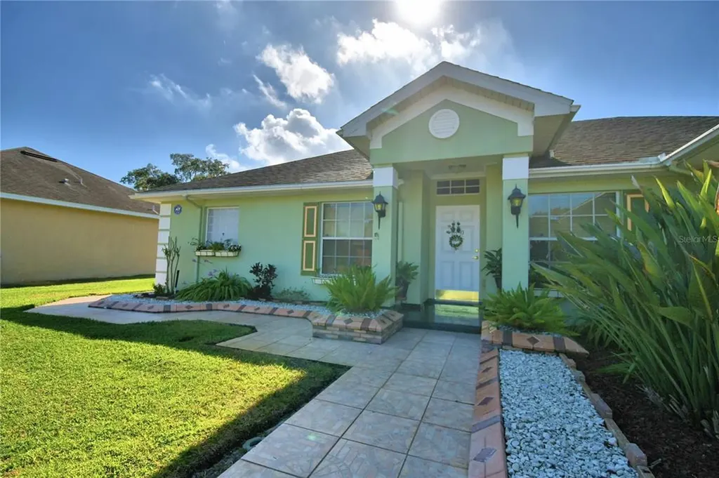 1175 Lake Place Court Lakeland FL 33805