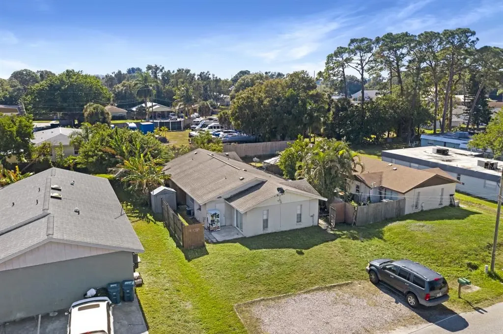 1904-1906 Marcia Street Sarasota FL 34231