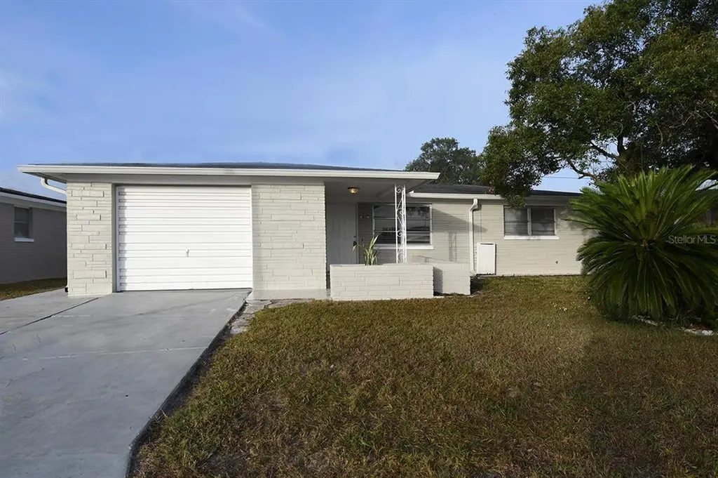 2313 Roselawn Drive Holiday FL 34691