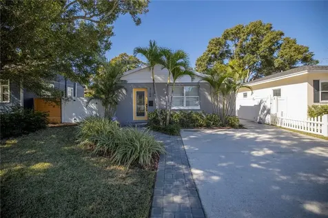 3104 15th Street N St Petersburg FL 33704