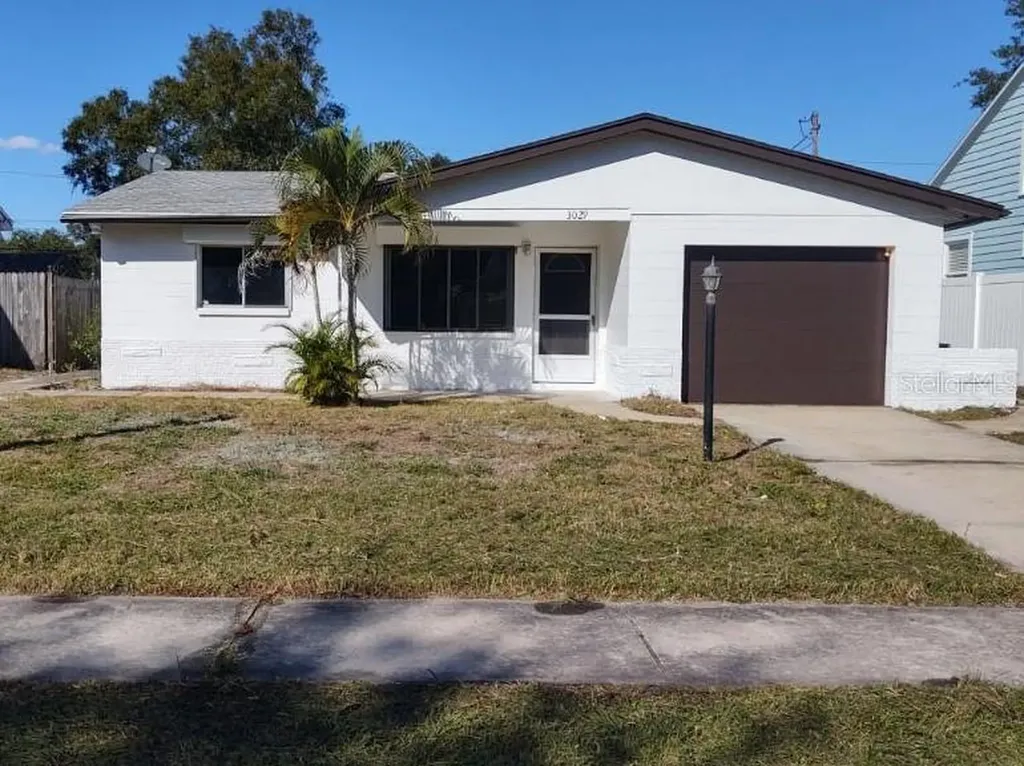 3029 8th Avenue N St Petersburg FL 33713