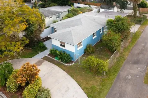 1130 50th Avenue N St Petersburg FL 33703