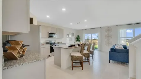 2656 Magnolia Avenue Davenport FL 33837