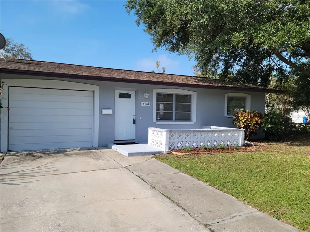 5330 7th Street N St Petersburg FL 33703