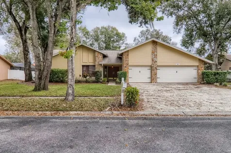 3085 Edgemoor Drive Palm Harbor FL 34685