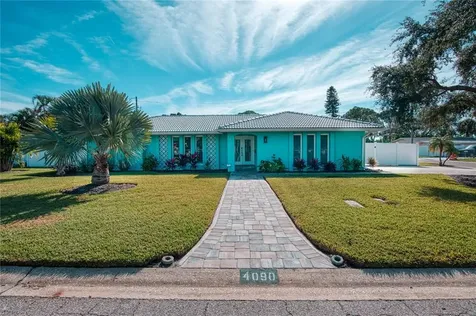 4090 49th Avenue S St Petersburg FL 33711