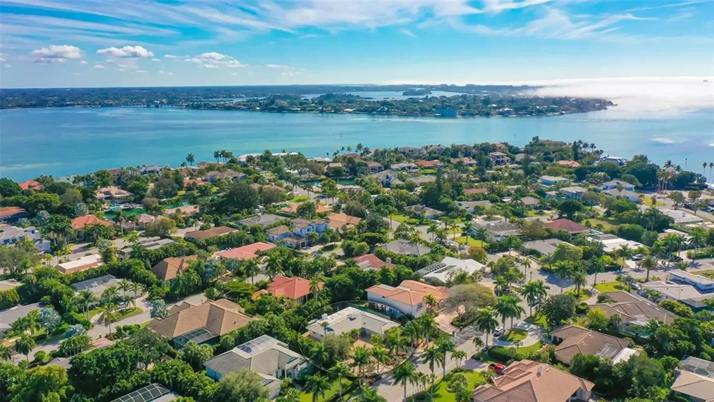 533 Bird Key Drive Sarasota FL 34236
