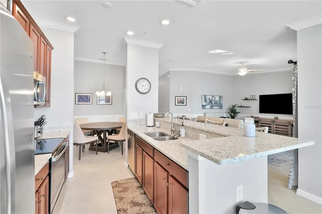 5634 Palmer Circle Bradenton FL 34211