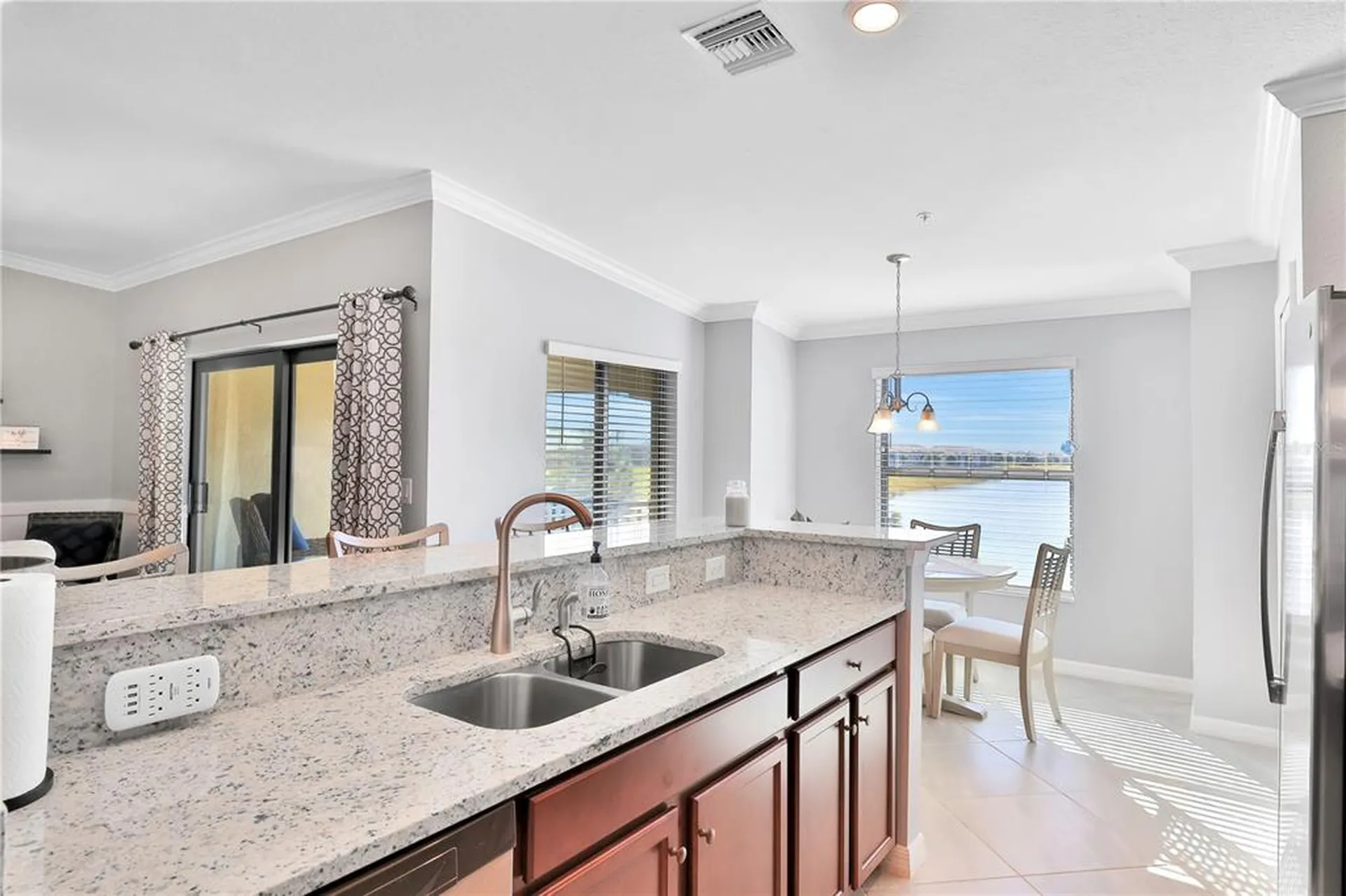 5634 Palmer Circle Bradenton FL 34211