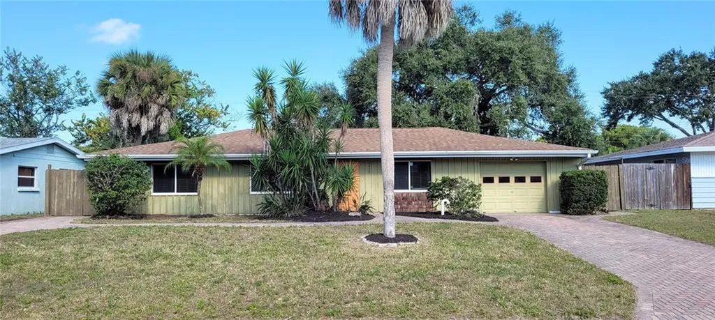 2419 Hamlin Lane Sarasota FL 34239