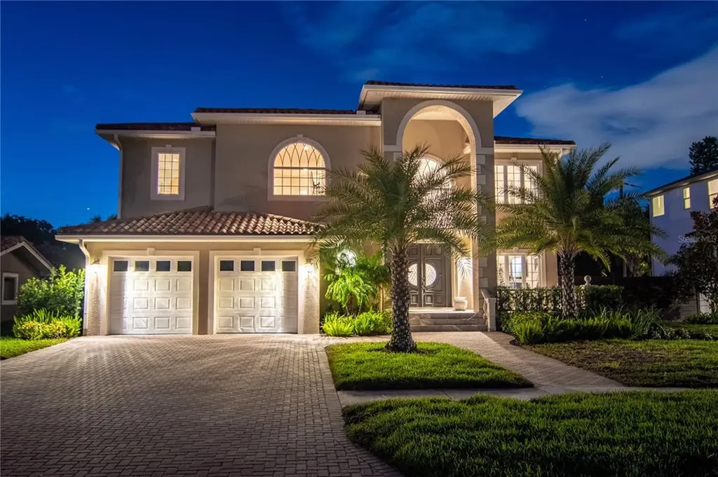 381 Belleair Drive NE St Petersburg FL 33704