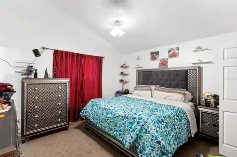 9687 Hollyhill Drive Orlando FL 32824