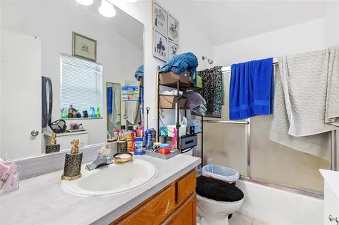 9687 Hollyhill Drive Orlando FL 32824