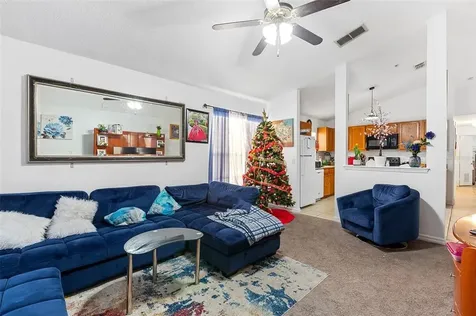 9687 Hollyhill Drive Orlando FL 32824