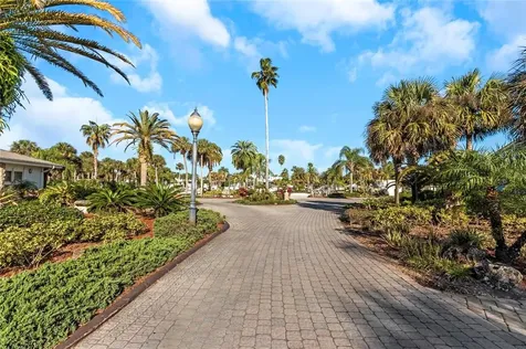 5030 Pinelake Road Wesley Chapel FL 33543