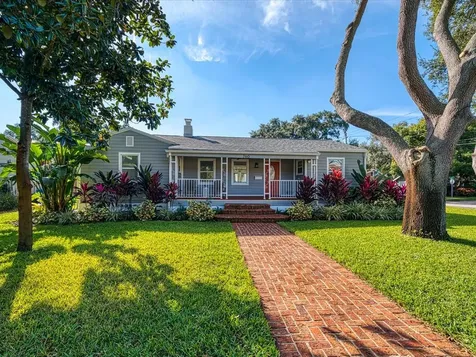 760 13th Avenue N St Petersburg FL 33701